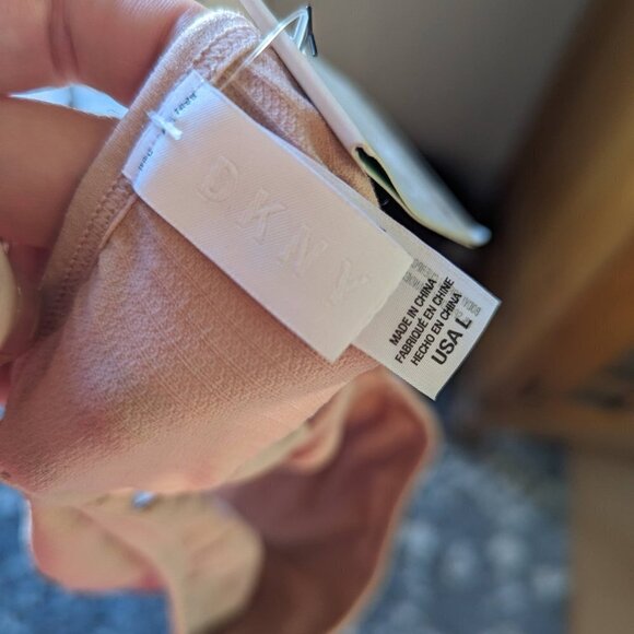 DKNY Womens Fitness Running Bandeau Bra Pink- L NEW WITH TAGS - Picture 2 of 3